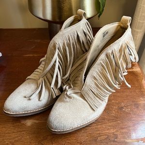 Coconut by Matisse Fringe Booties in Ivory!